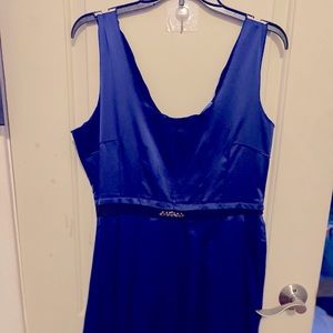 Simply Vera Vera Wang Formal Dress